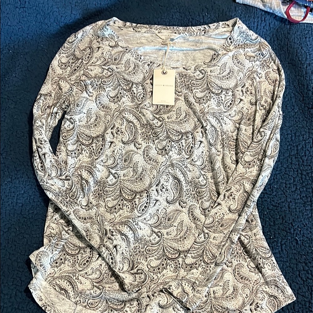 Lucky Brand Grey Paisley Blouse Fitted Long Sleeves